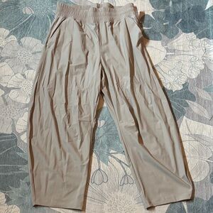 Old Navy Women's Wide Leg Barrel Pants - Tan